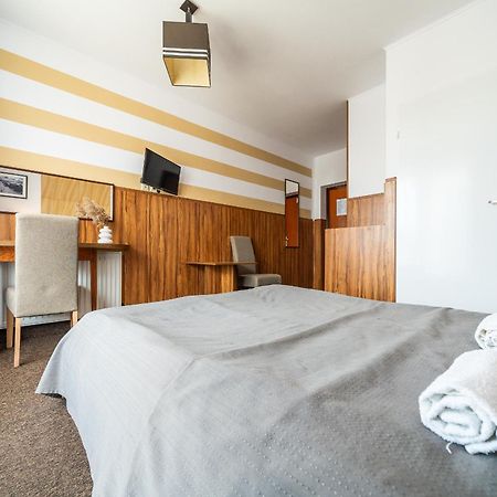 Max Apartamenty - Pokoje - Domki - Restauracja - Basen Mielno  Exterior foto