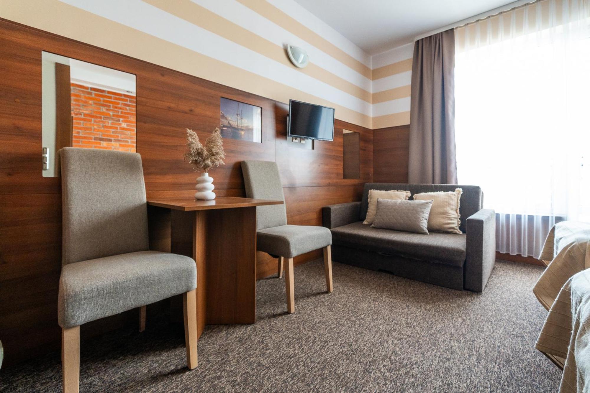 Max Apartamenty - Pokoje - Domki - Restauracja - Basen Mielno  Exterior foto